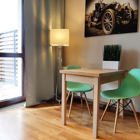 Apartamenty Lubin - Kamieniczka W Centrum Экстерьер фото