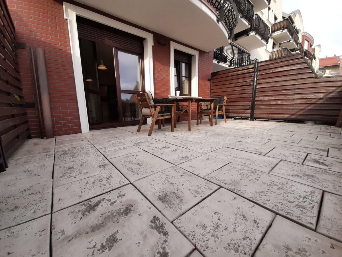 Apartamenty Lubin - Kamieniczka W Centrum Экстерьер фото